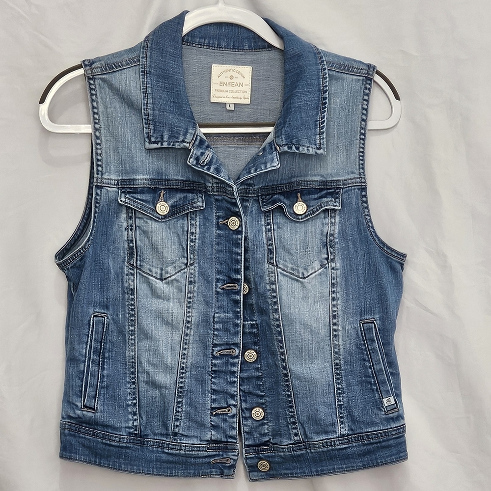 Sleeveless Stone Washed Crop Jean Jacket Vest